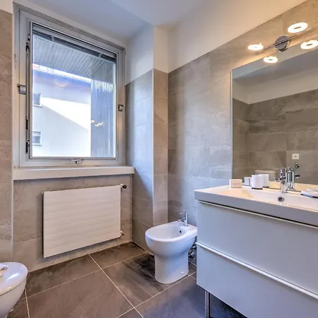 Sunlight - 150m From The - Happy Lugano