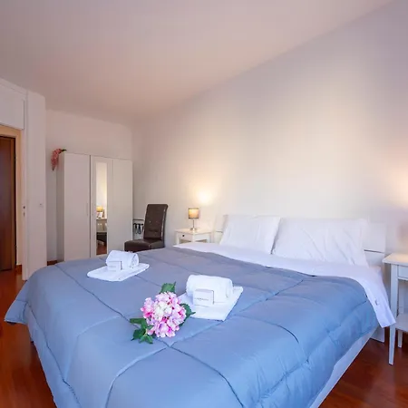 Apartment Sunlight - 150m From The - Happy