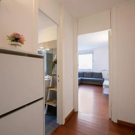 Apartment Sunlight - 150m From The - Happy