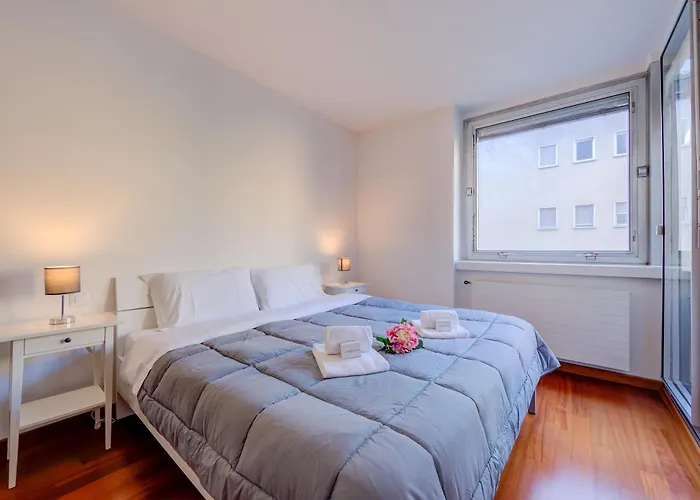 Sunlight - 150m From The - Happy Apartament *