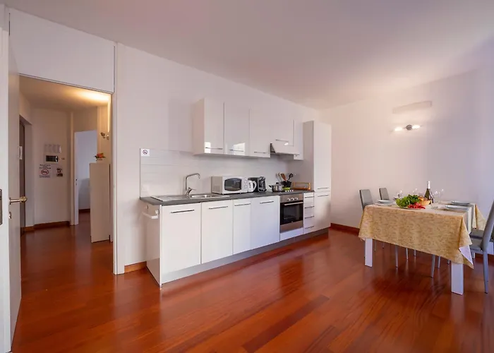 Sunlight - 150m From The - Happy Apartament *