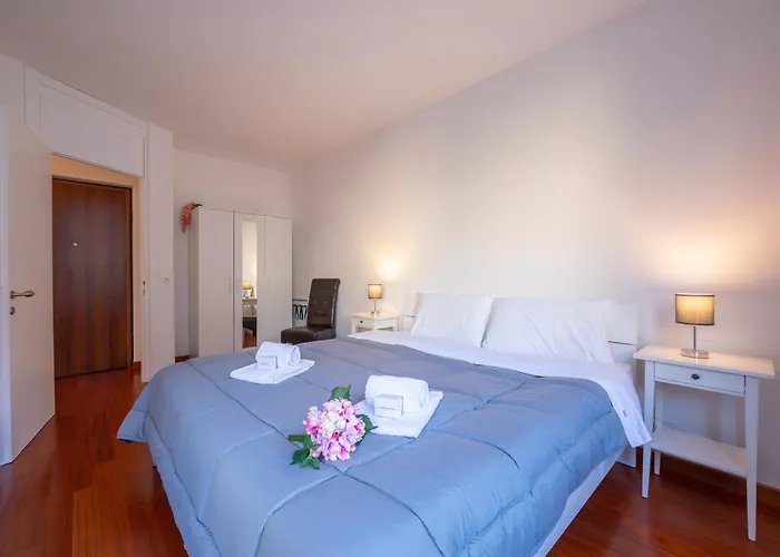 Apartament Sunlight - 150m From The - Happy